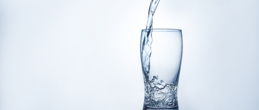 早起喝水真能排毒吗？